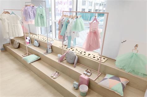 bambini fashion store.